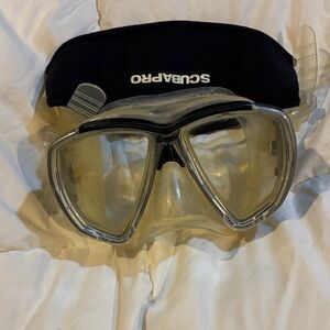 Scubapro Women's Clear Silicone Dive Mask - Clear/Black